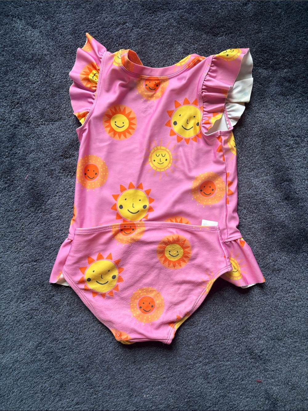 Tea Collection Pink Sun Ruffle Swim Set - Girls 4 - Picture 4 of 5